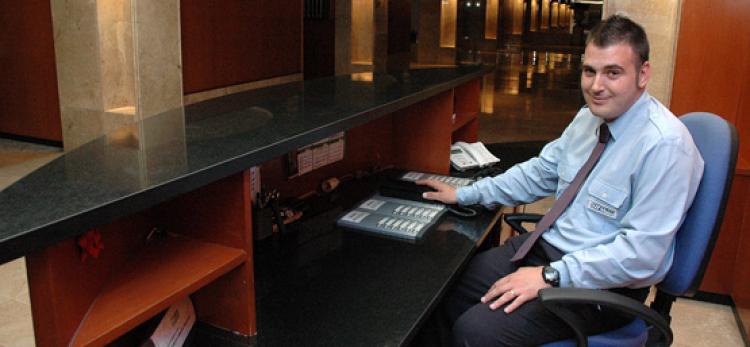 Recepcionista en SIFU