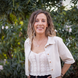 Elena Serrano, Directora Nacional de Servicios Medioambientales